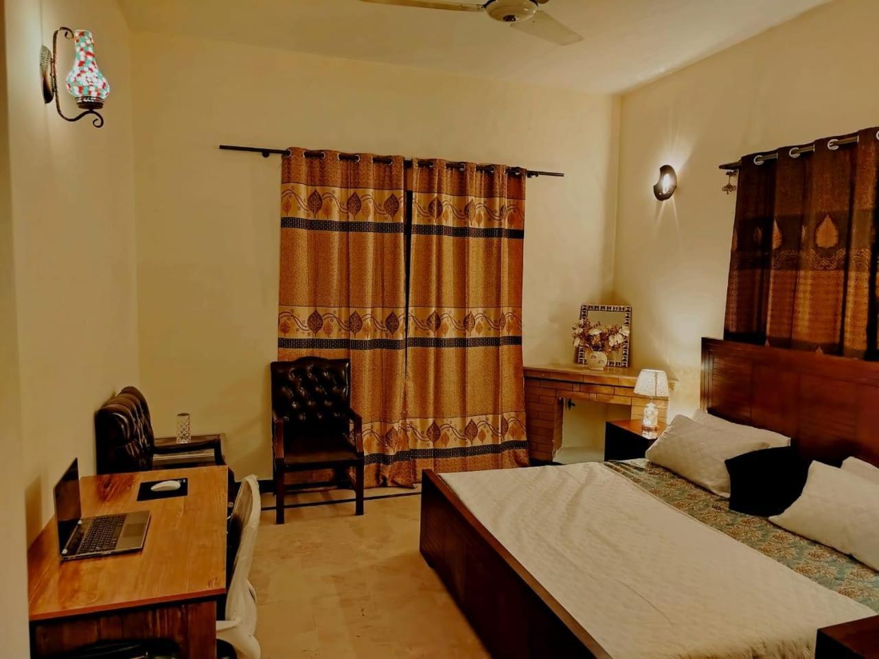 Royal Residential Ξενοδοχείο Ισλαμαμπάντ Εξωτερικό φωτογραφία