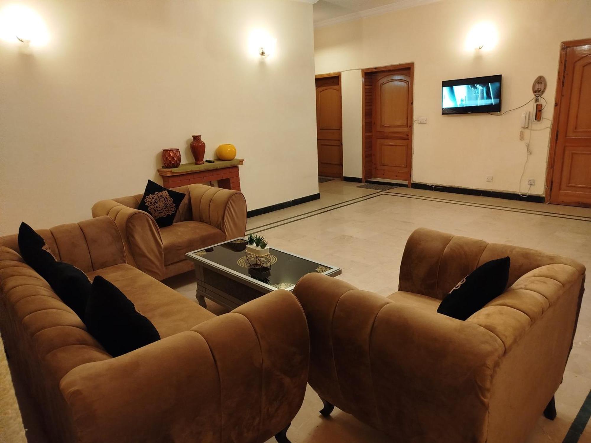 Royal Residential Ξενοδοχείο Ισλαμαμπάντ Εξωτερικό φωτογραφία